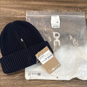 On Running Blue Knit Hat Classic Cuffed Design